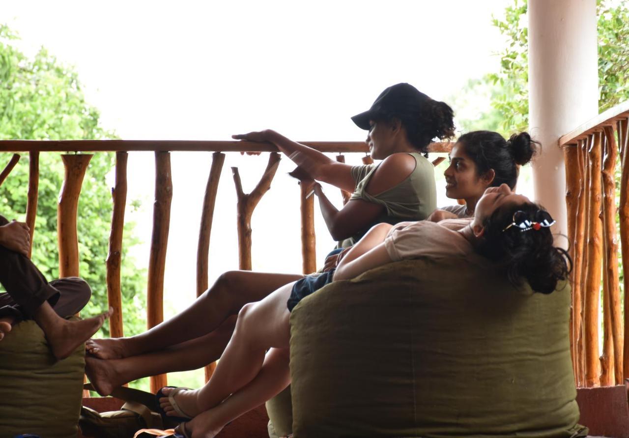 Funky Leopard Safari Lodge Bordering Yala National Park Катарагама Екстериор снимка