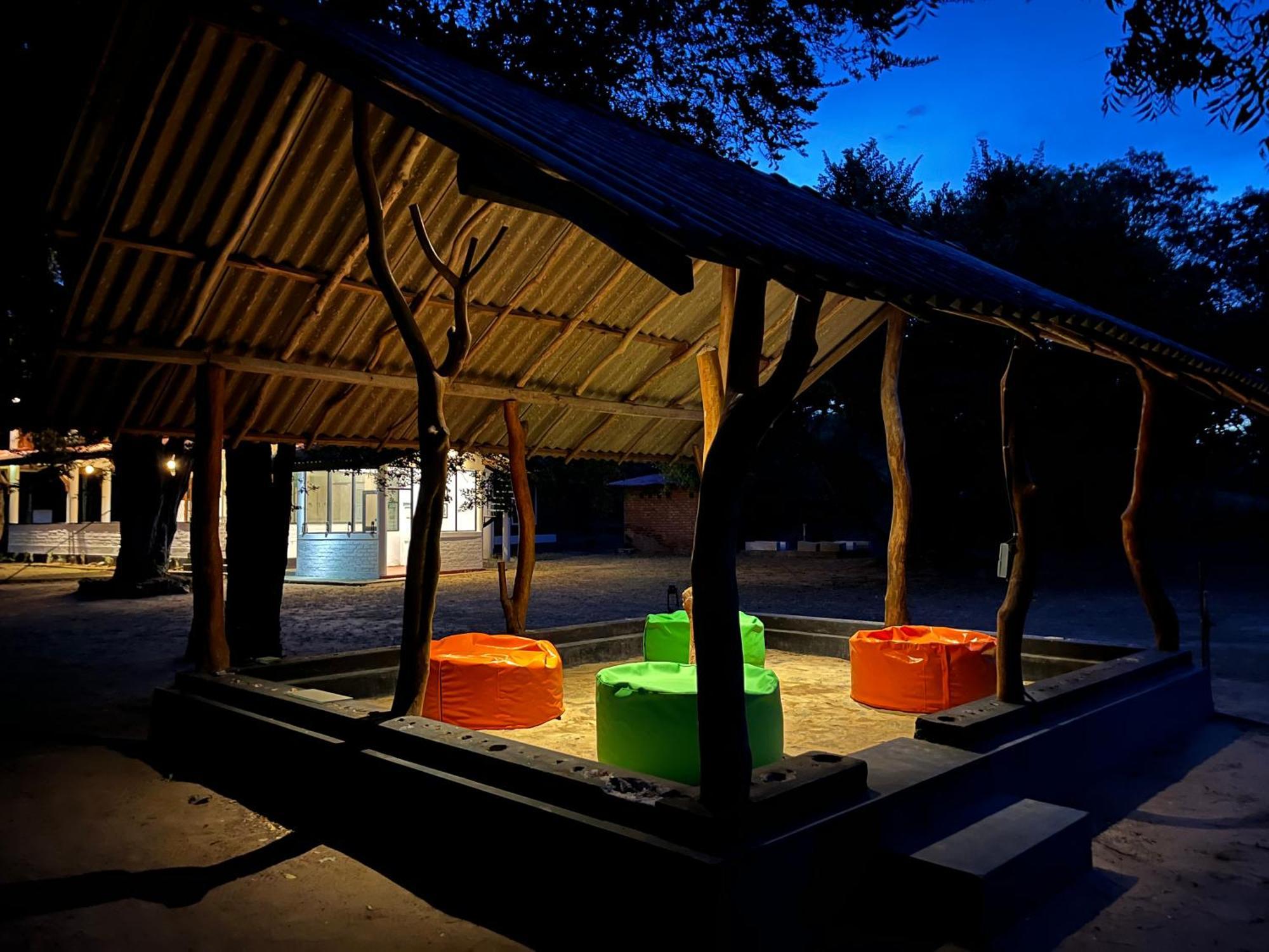 Funky Leopard Safari Lodge Bordering Yala National Park Катарагама Екстериор снимка