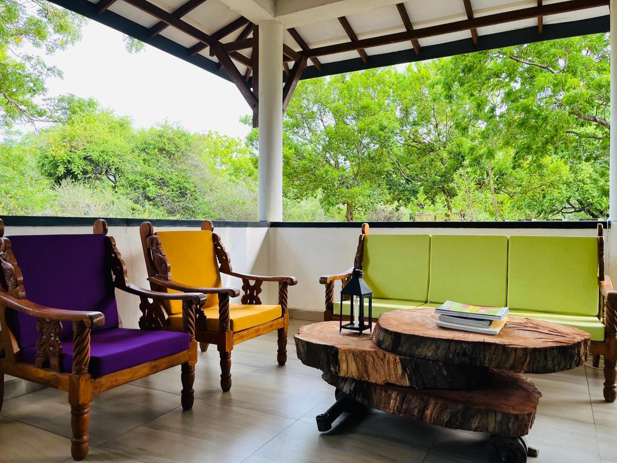 Funky Leopard Safari Lodge Bordering Yala National Park Катарагама Екстериор снимка