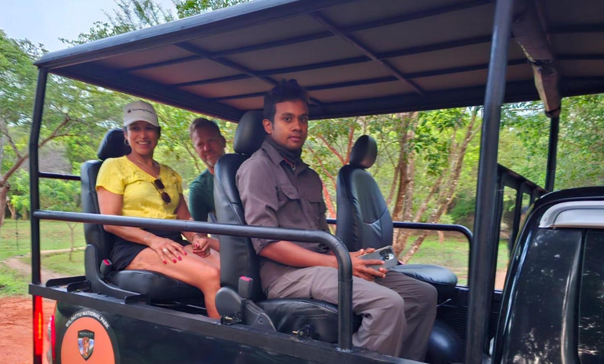 Funky Leopard Safari Lodge Bordering Yala National Park Катарагама Екстериор снимка